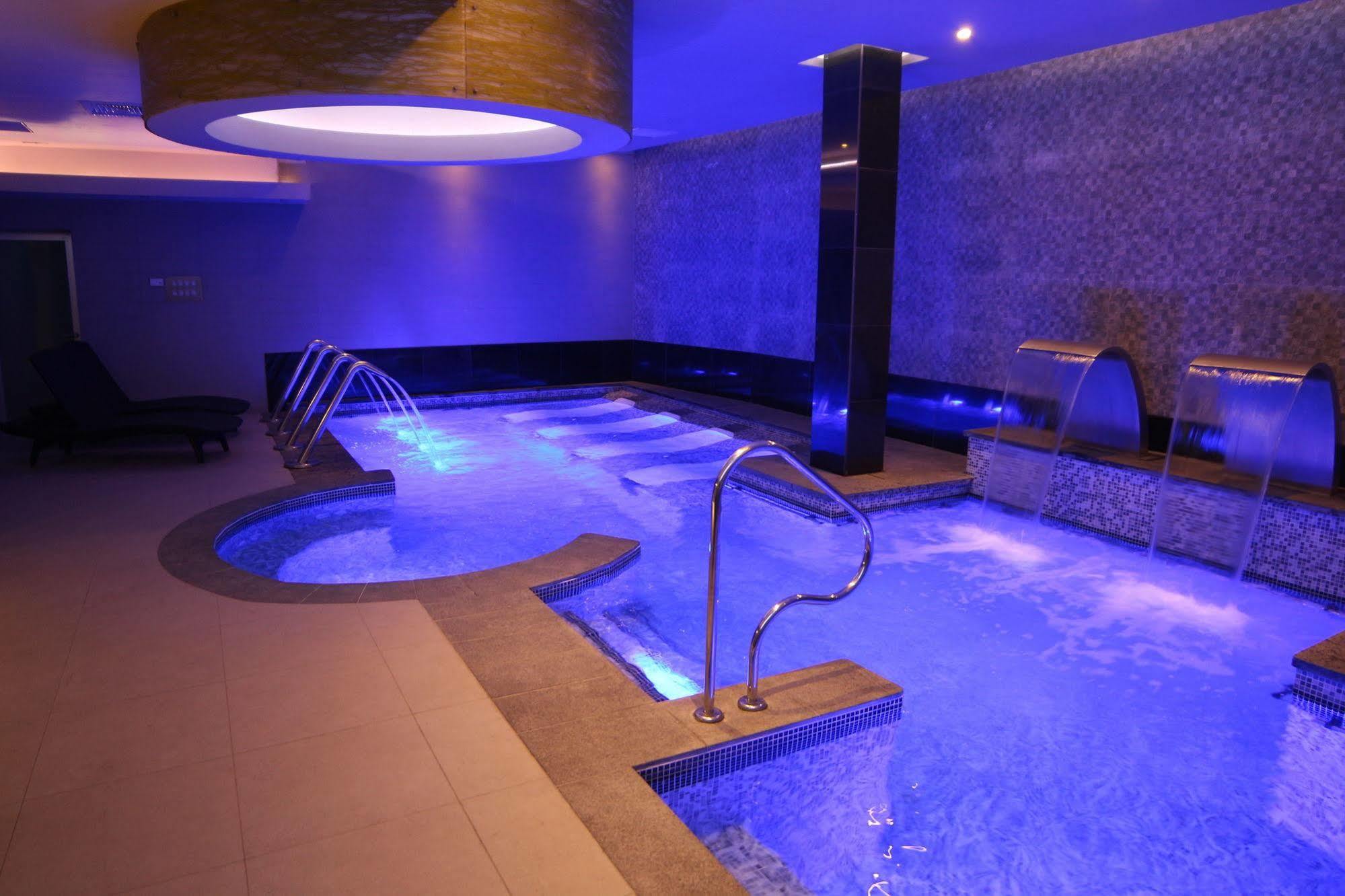 Hotel Gran Palace Santiago Buitenkant foto